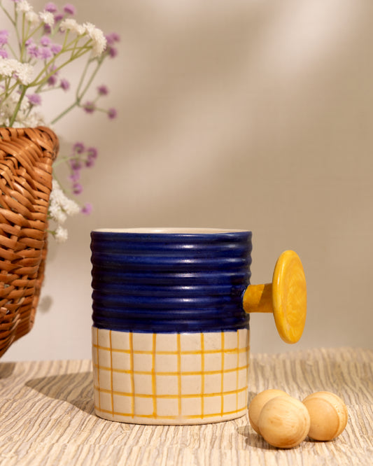 Nargis- Mug with Knob Handle